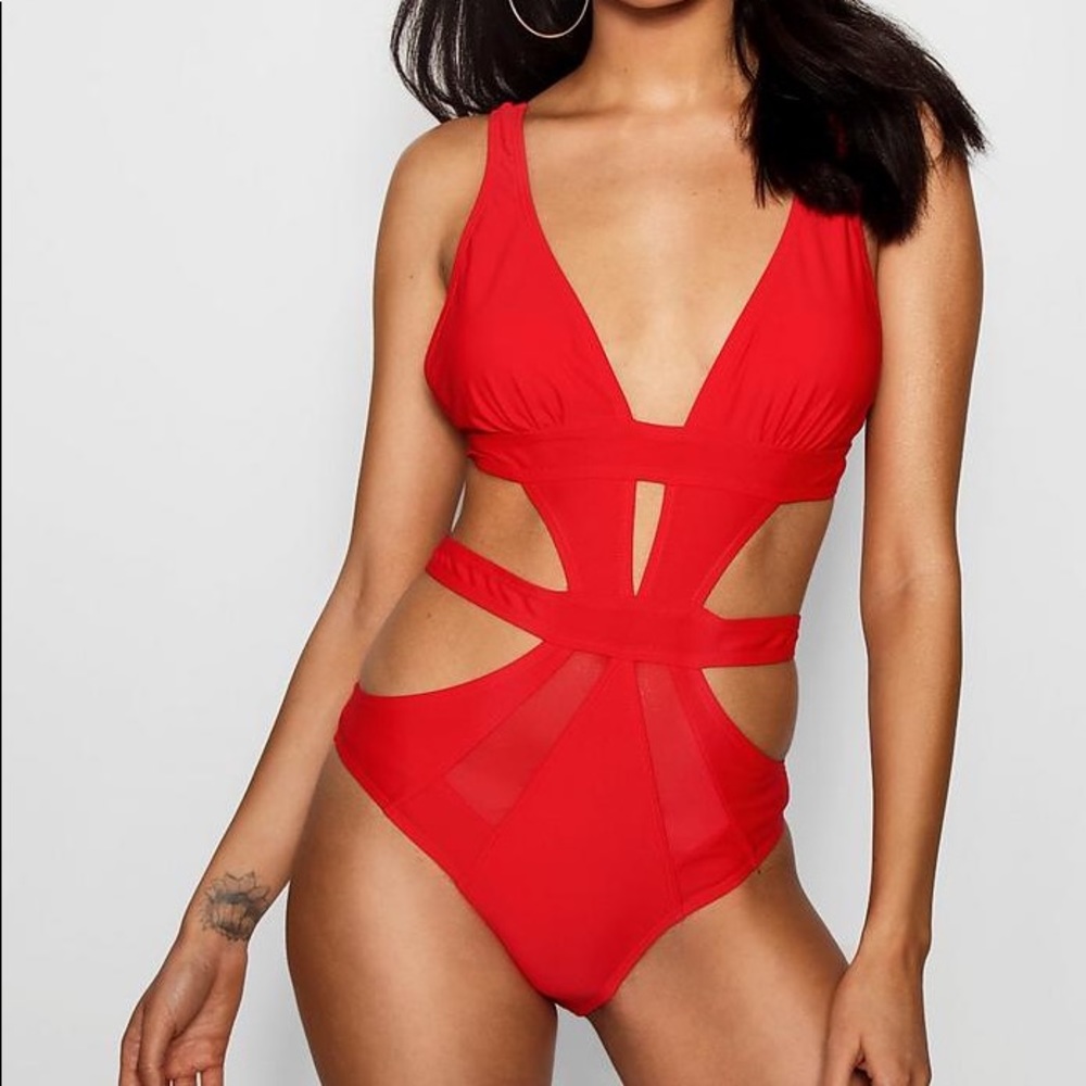 Petite Ellie High Leg Cut Out Bikini